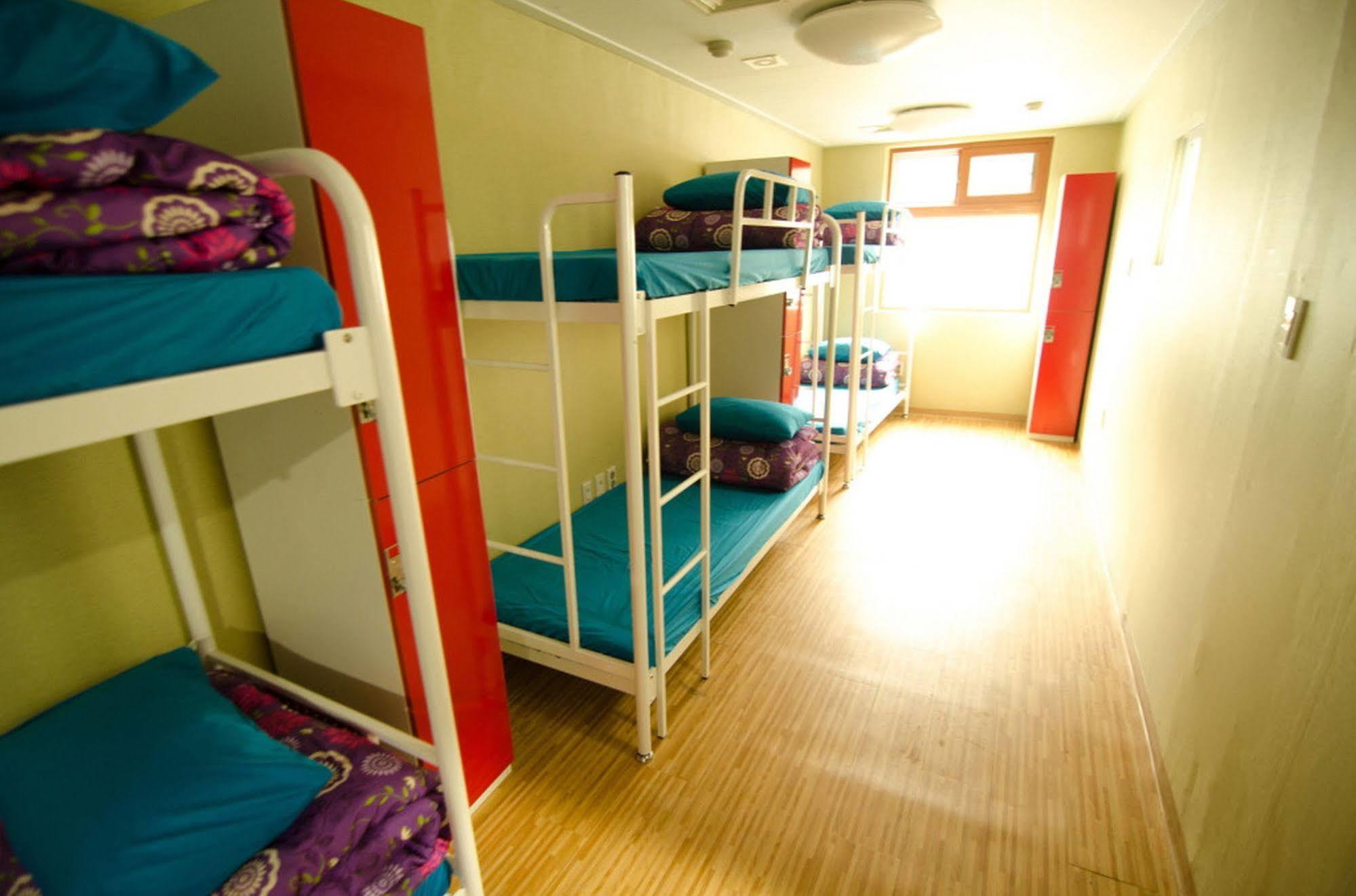 Yakorea Hostel Hongdae Seoul Exteriör bild