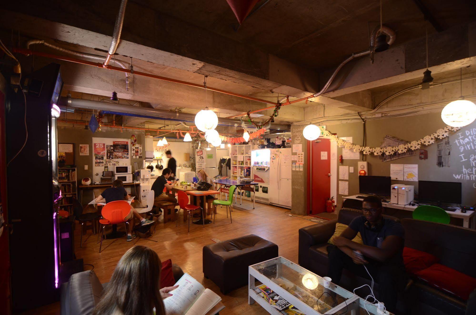 Yakorea Hostel Hongdae Seoul Exteriör bild