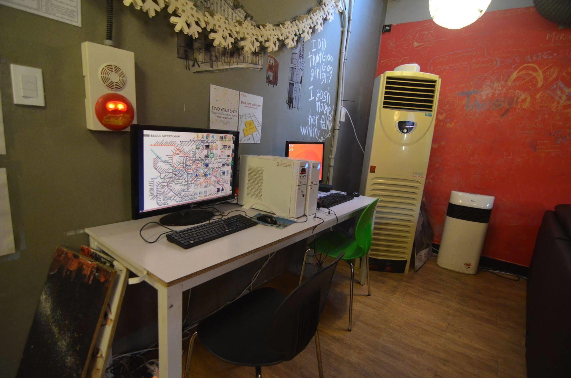 Yakorea Hostel Hongdae Seoul Exteriör bild