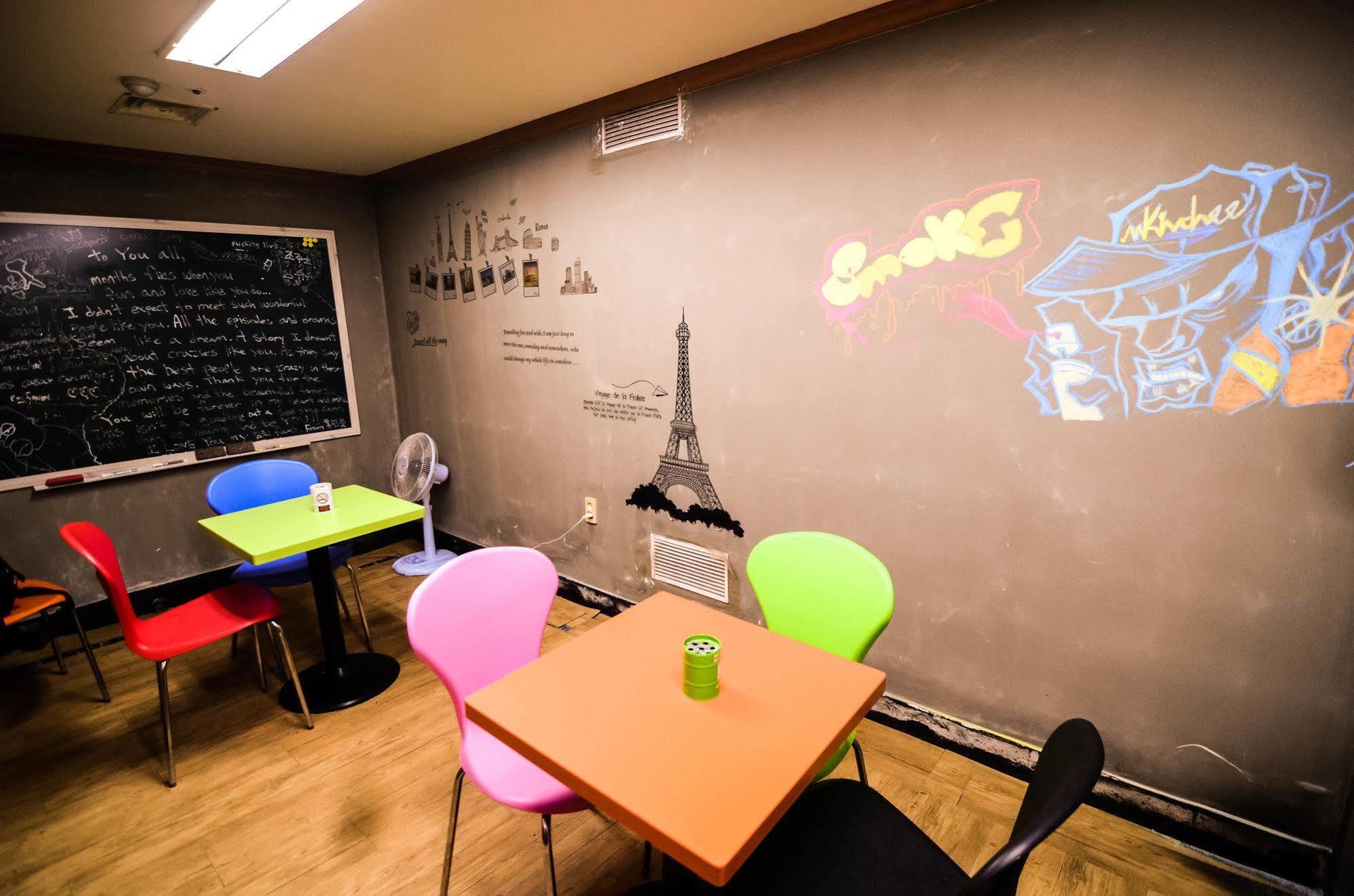 Yakorea Hostel Hongdae Seoul Exteriör bild